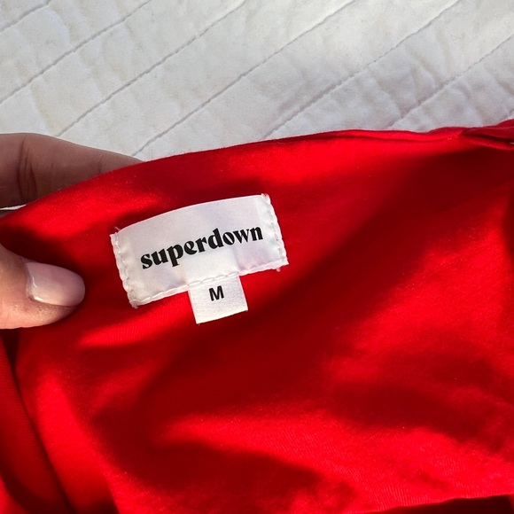 Superdown Darcey Ruched Dress Size Medium NWT - Picture 4 of 4